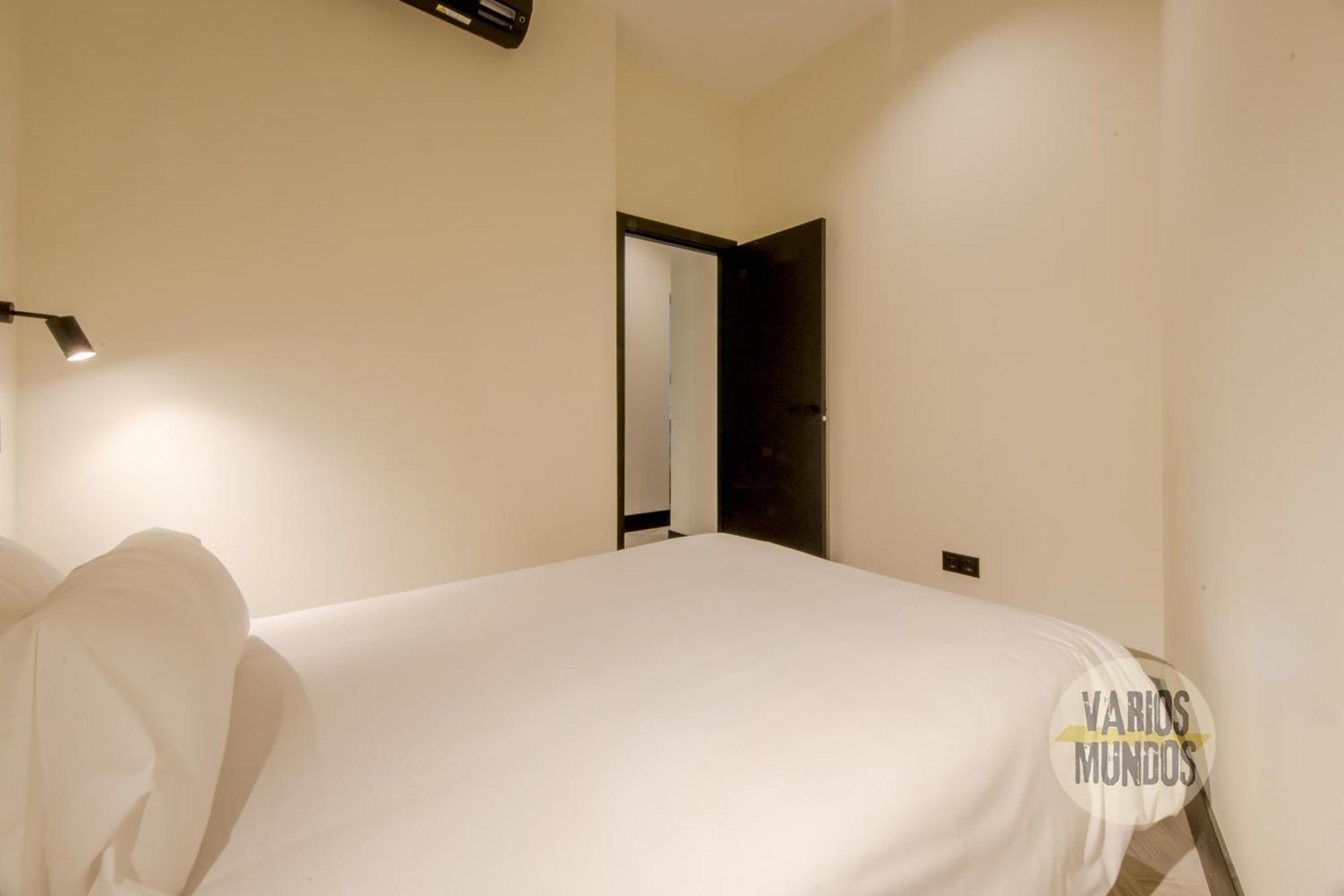 Iconic Apt En Plena Plaza Del Carmen Para 4Pax E3 Madrid Ngoại thất bức ảnh